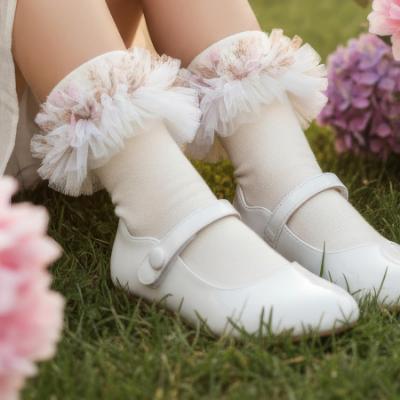 Picture of PRE ORDER Daga Girls Twinkle Flight Ankle Socks With Tulle - White Beige